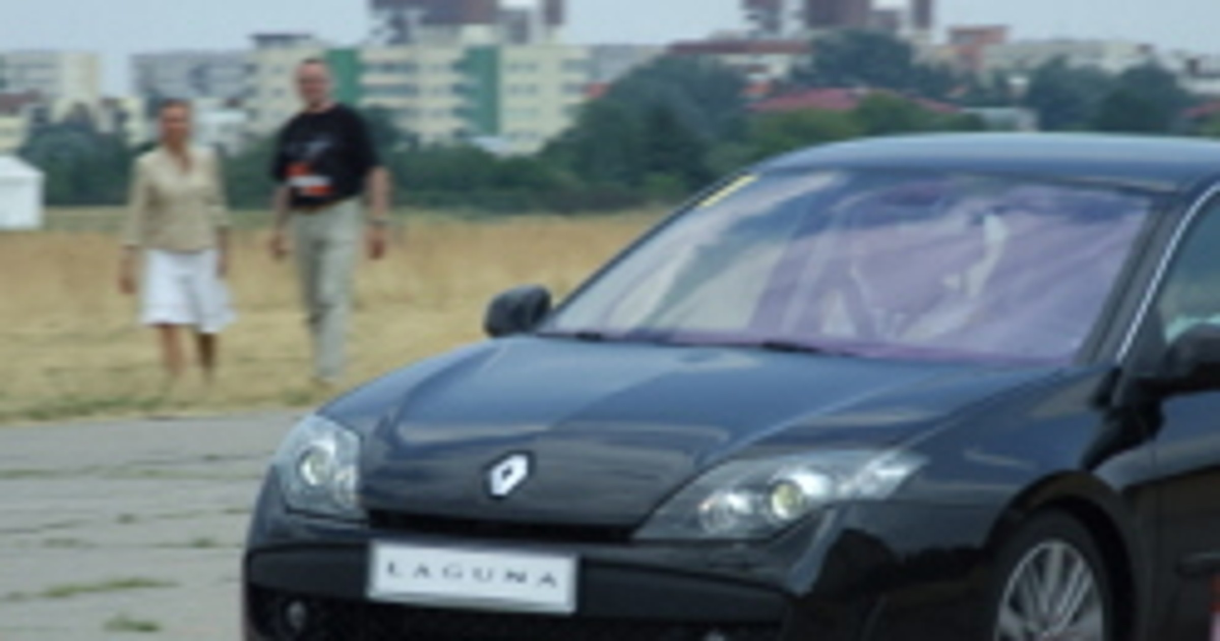 Laguna GT kontra Subaru Impreza