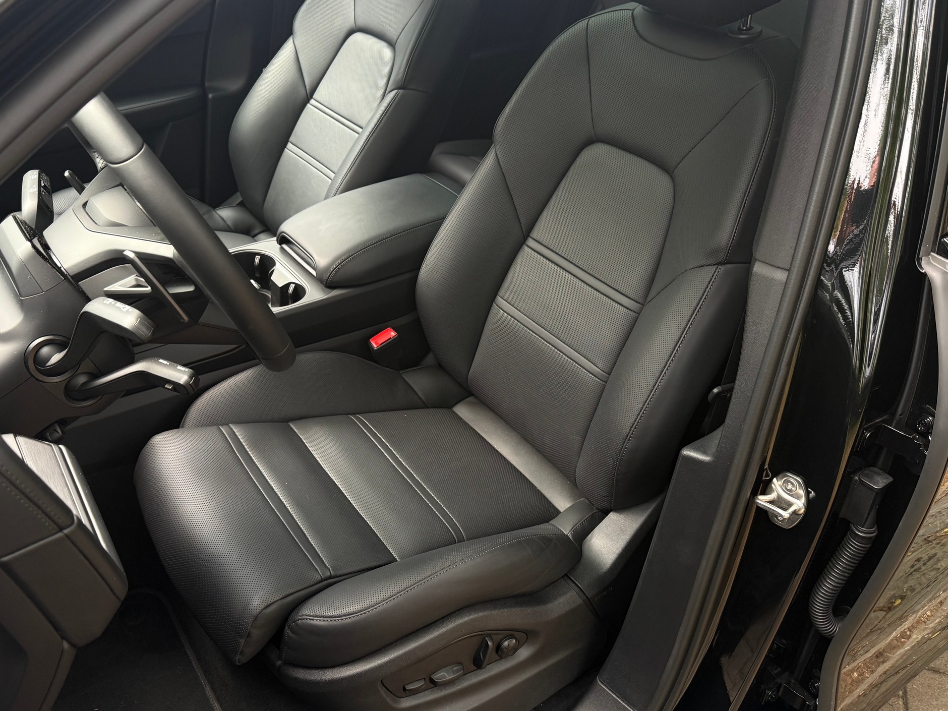 Porsche Cayenne 3.0 V6 Black Edition