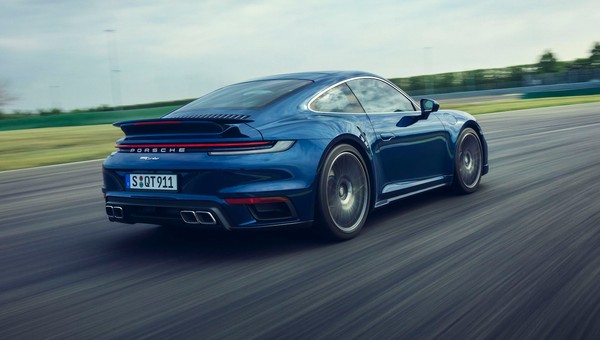 Porsche 911 Turbo (992)