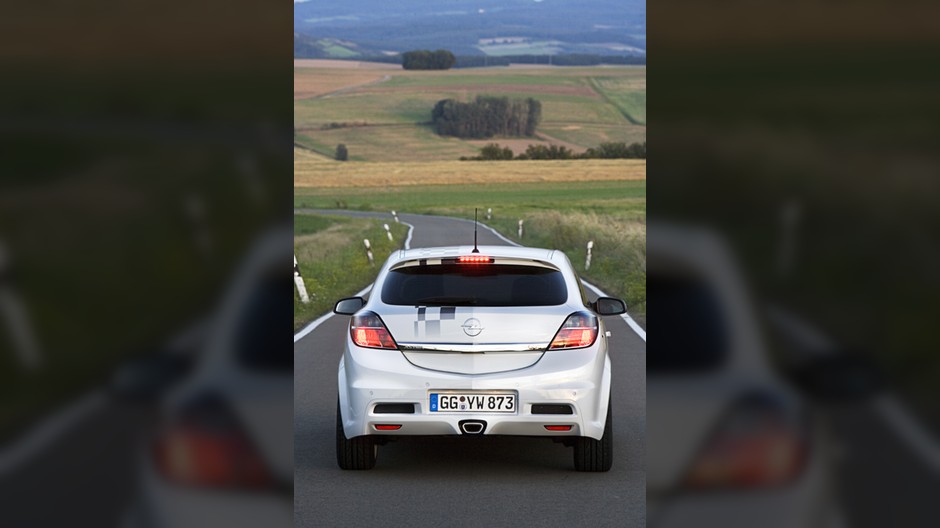Opel Astra - Nurburgring Edition