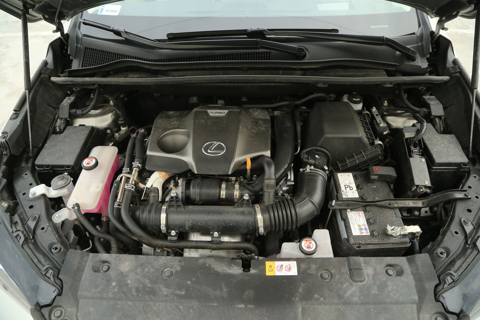 Lexus NX 300 AWD - mocny i komfortowy