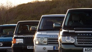 Range Rover czterdziestolatkiem