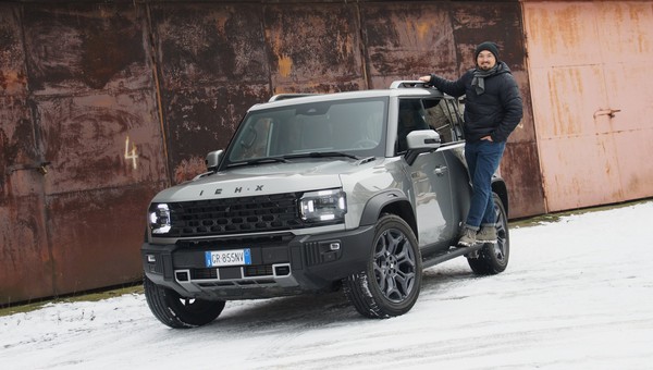 Jeździłem chińsko-włoskim SUV-em ICH-X K3. To zabawka na kołach