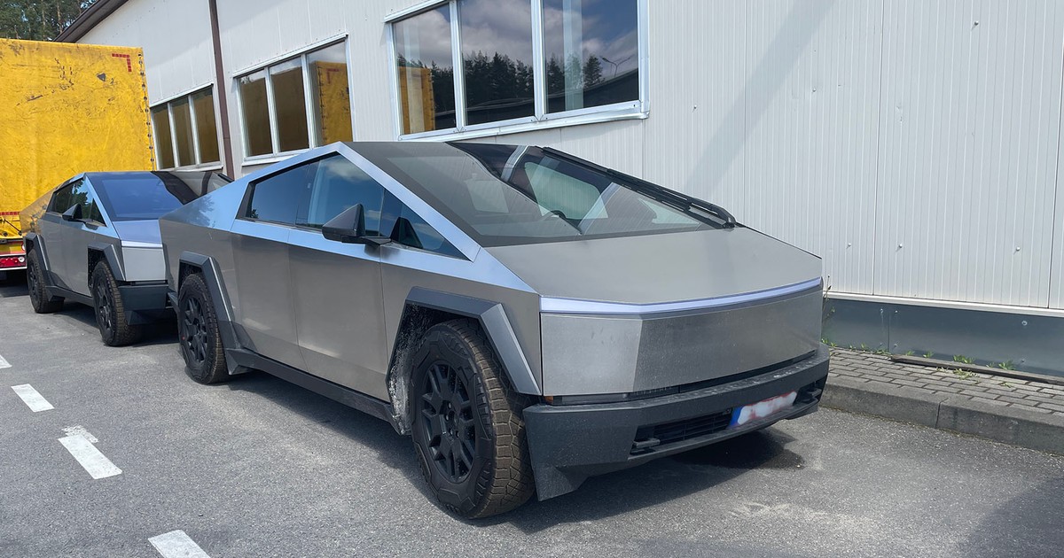 Tesle Cybertruck zatrzymane na granicy na Litwie