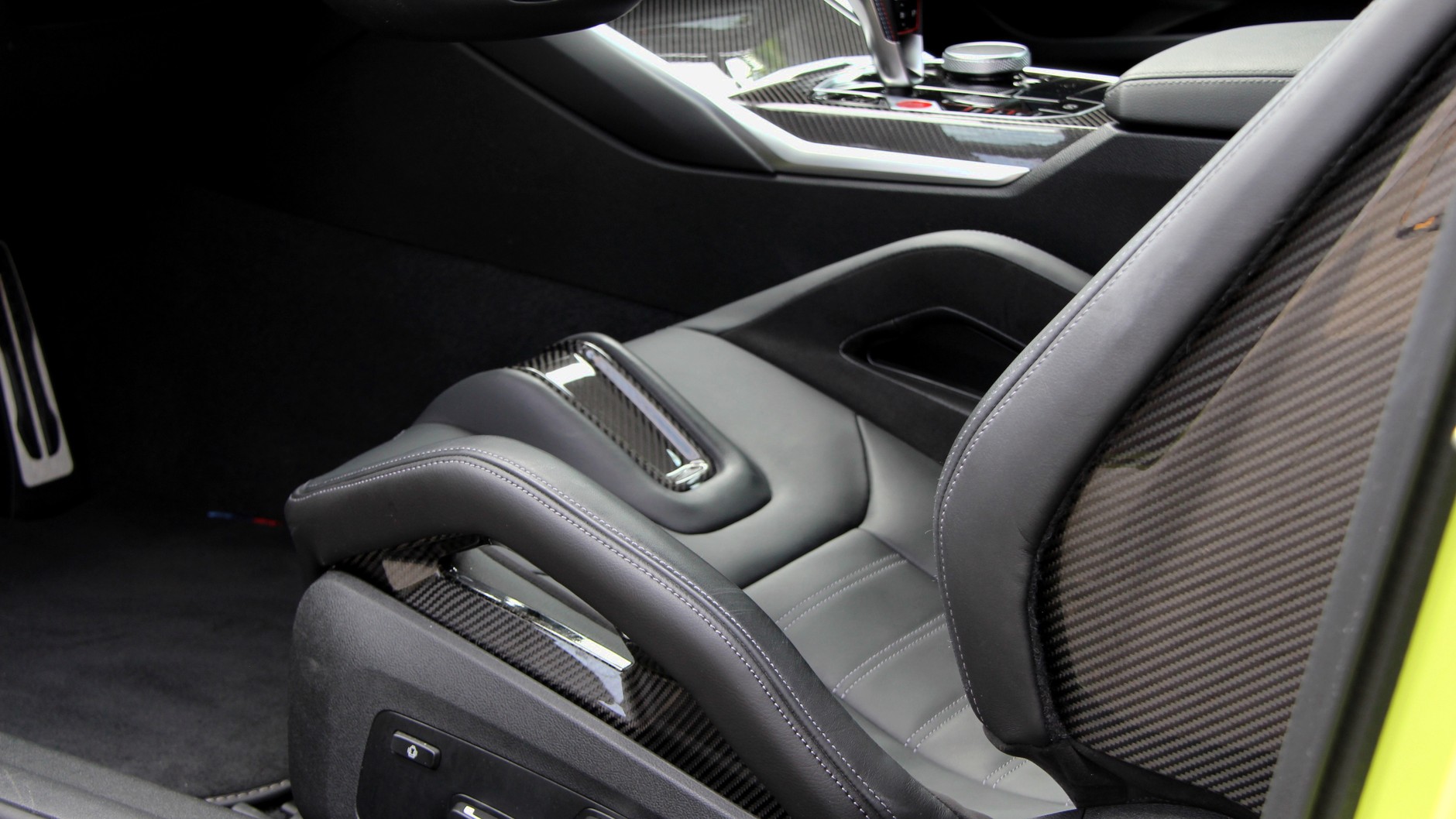 BMW M2 z akcesoriami M Performance