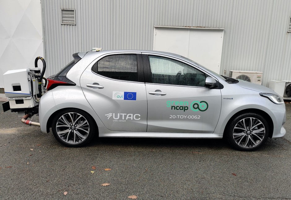 Toyota Yaris 1.5 Hybrid/92 KM, 120 Nm