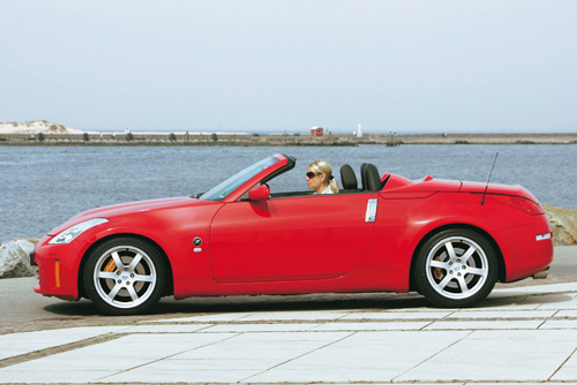 Kwintet na 1451 koni mechanicznych - BMW Z4 kontra Audi TTS, Mercedes SLK, Nissan 350Z i Porsche Boxster