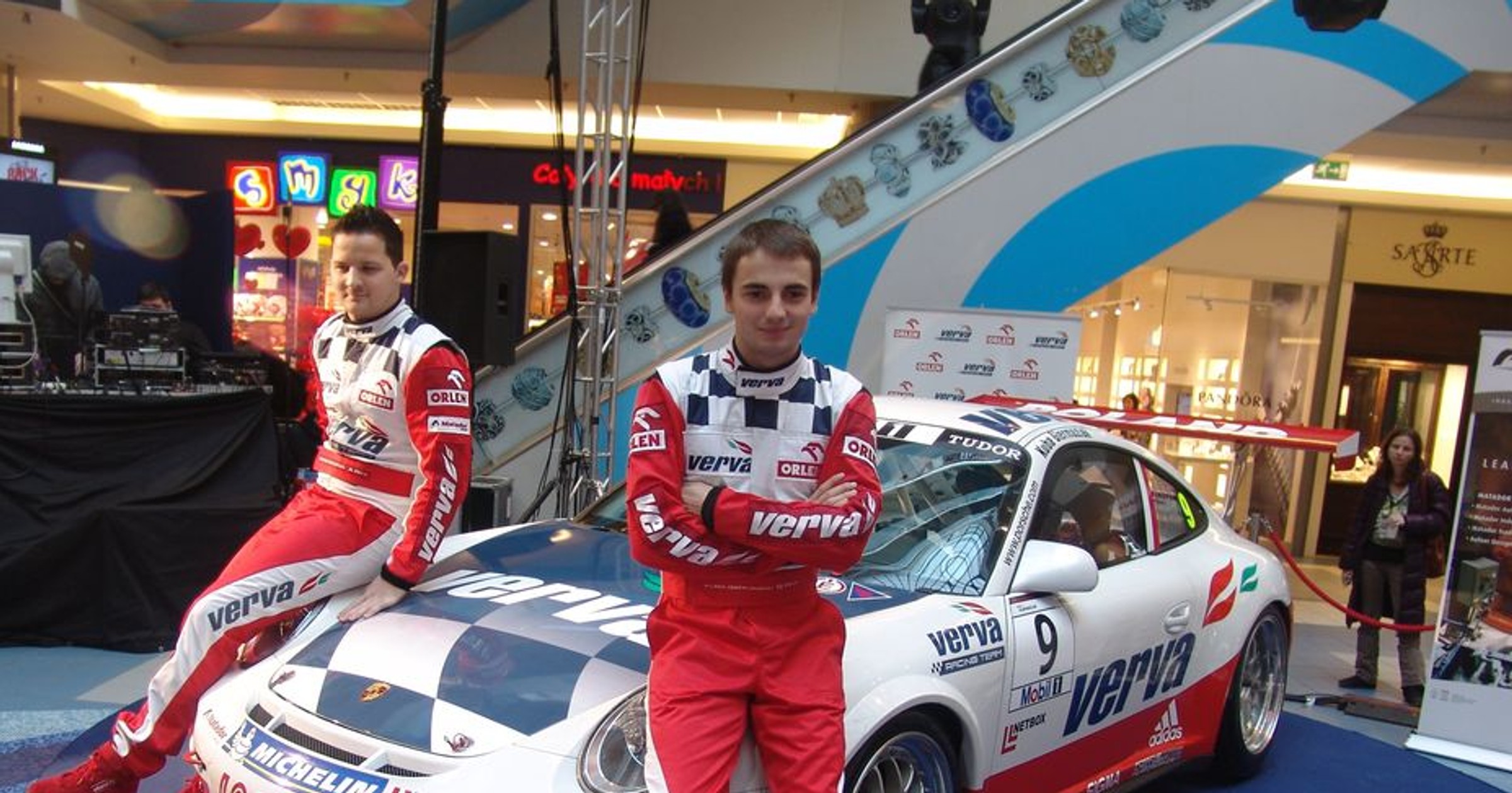 Giermaziak w Porsche Supercup