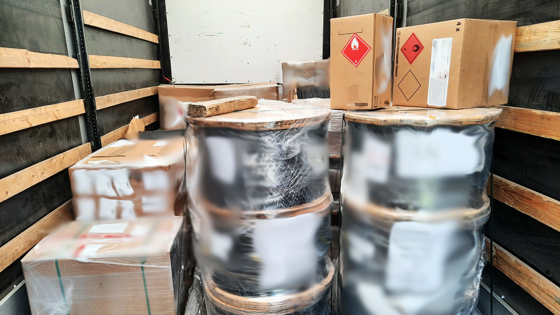 ITD zatrzymała kuriera, który wiózł "bombę"