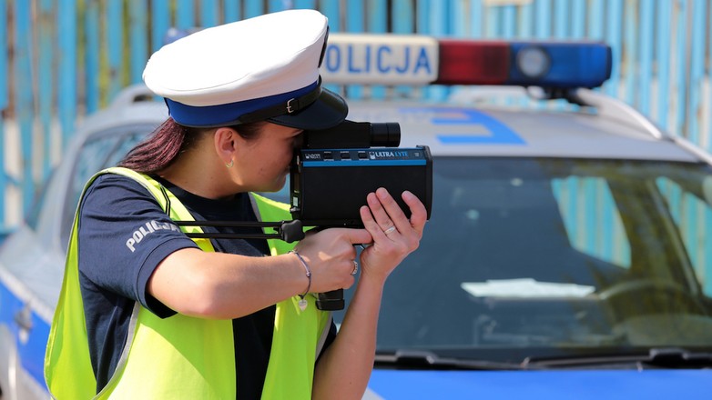 Pomiary ręcznymi miernikami prędkości