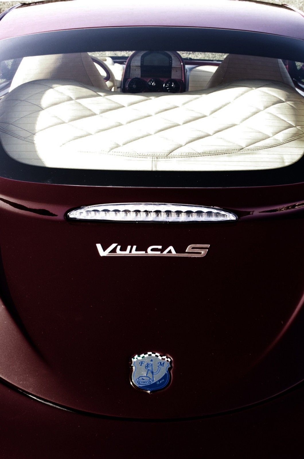 Faralli &amp; Mazzanti Vulca S – ręcznie budowane coupe