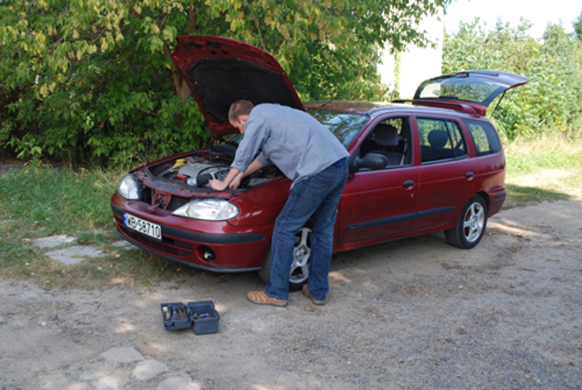 Jak postępować w przypadku awarii na drodze