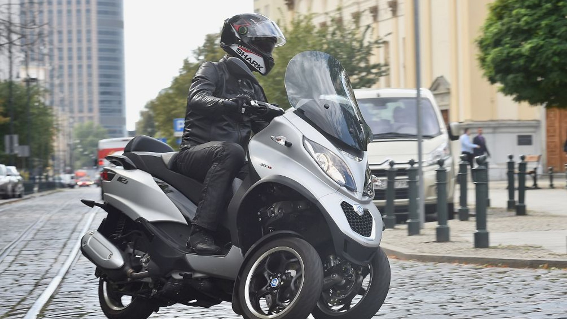 Skuter Piaggio MP3 Sport