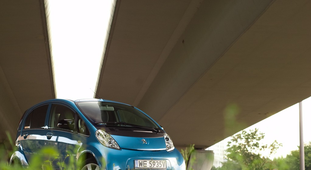 Peugeot iOn – uzależniony od elektryczności