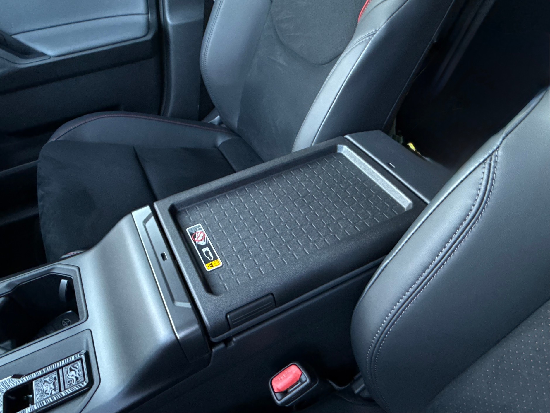 Nowa Toyota RAV4 2026 r.