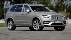 Używany SUV za 100 tys. zł. Lepsza prawie nowa Skoda Kodiaq czy starsze Volvo XC90?
