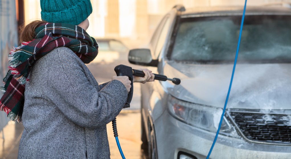 Mycie samochodu zimą