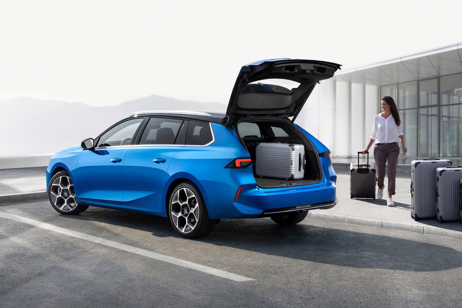 Nowy Opel Astra Sports Tourer