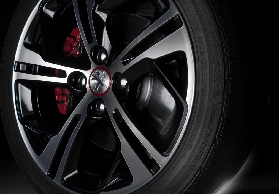 Taki jest seryjny Peugeot 208 GTi