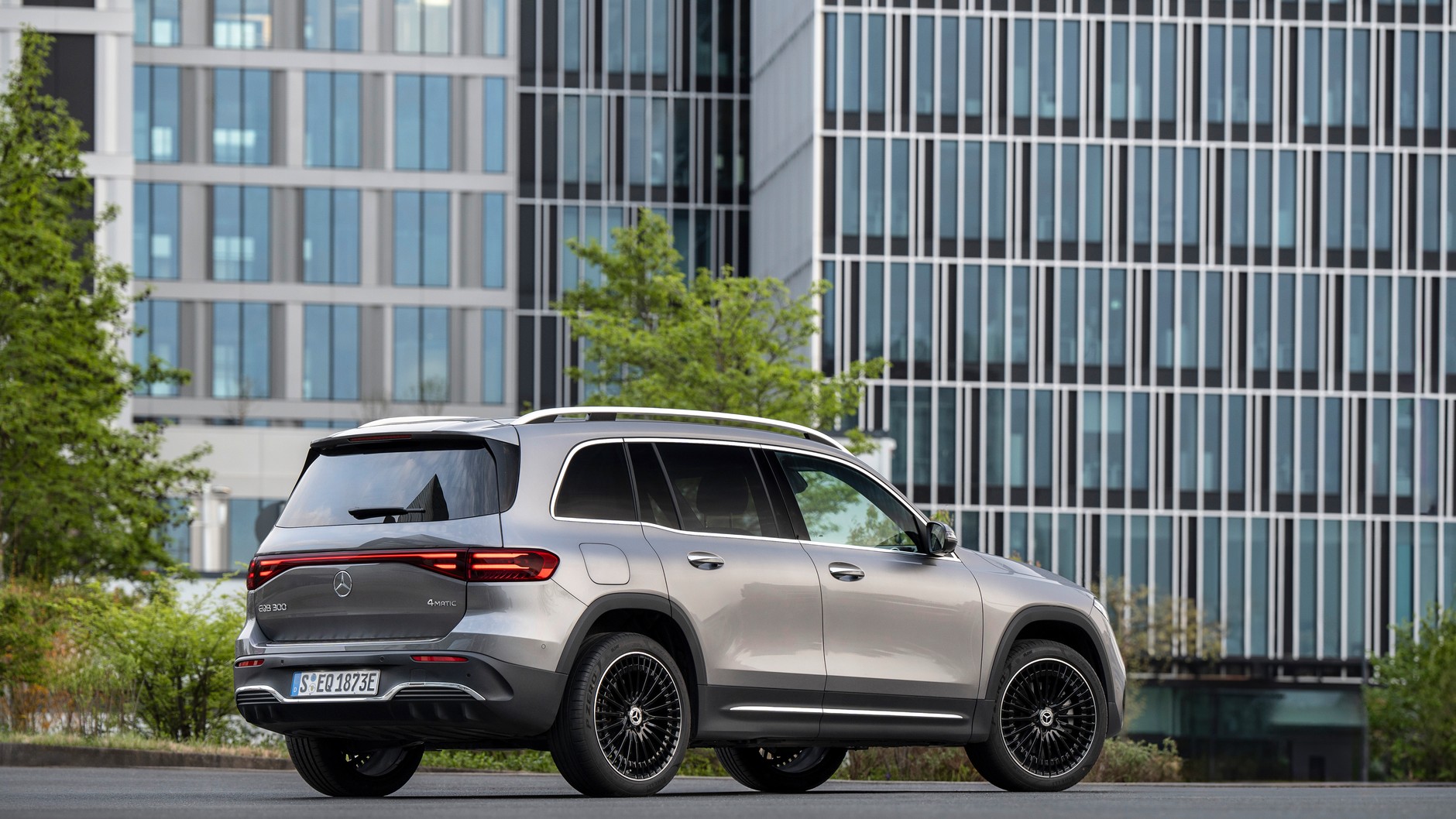 Elektryczne Mercedesy EQA i EQB w atrakcyjnej ofercie