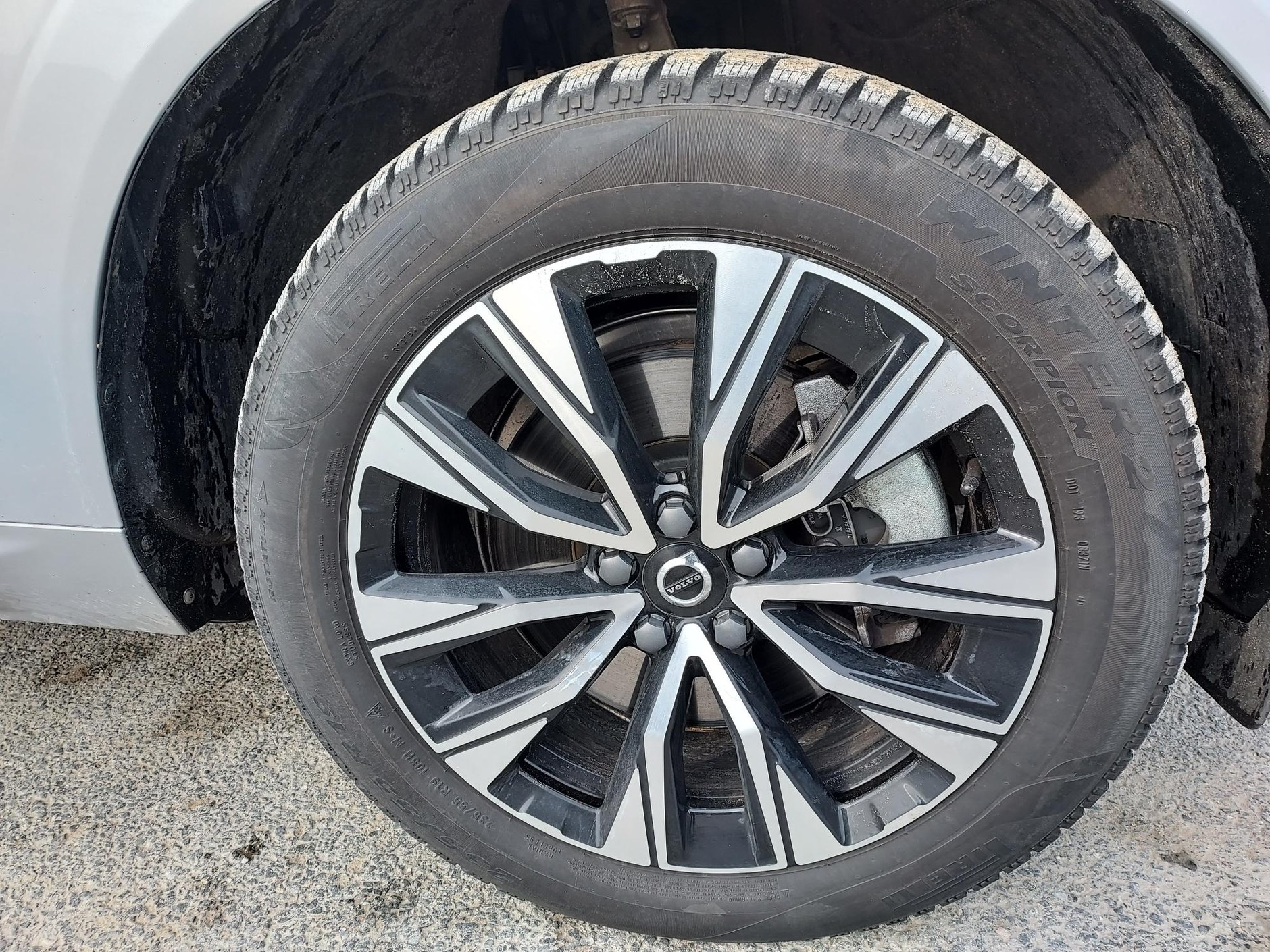 Volvo XC60 B4