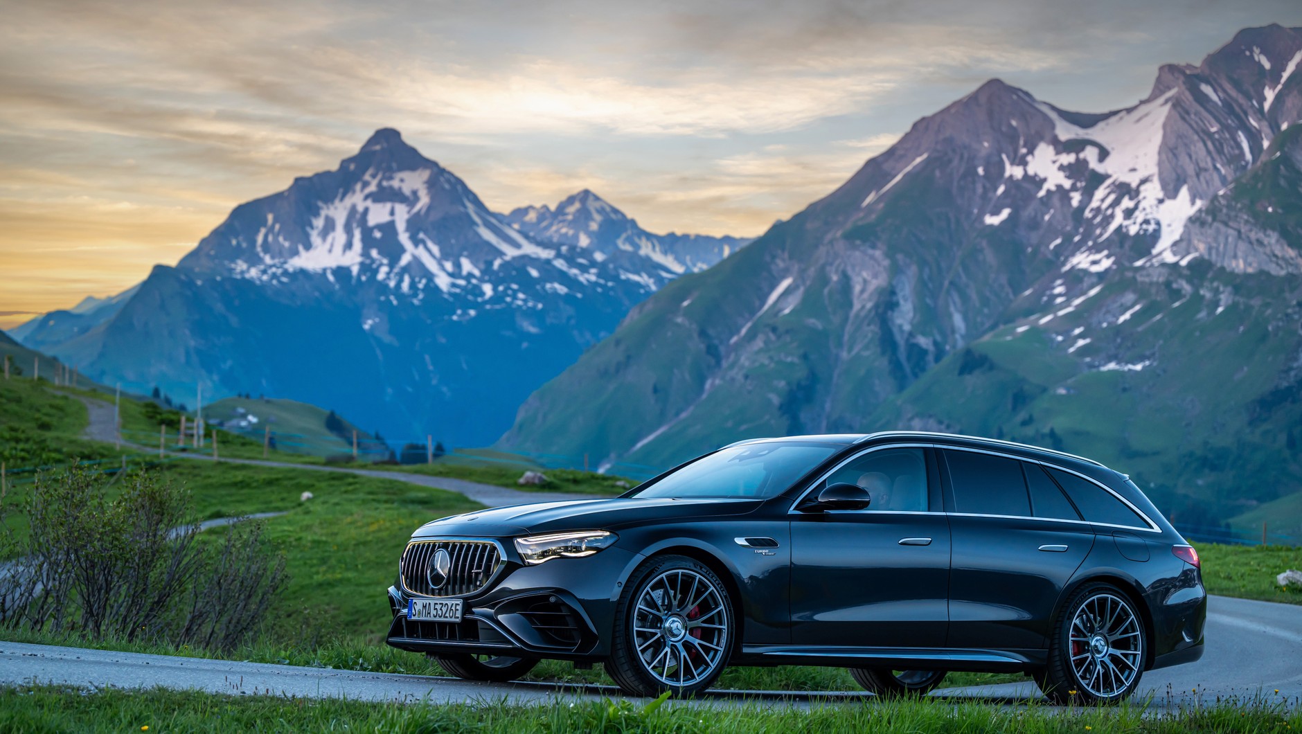 Mercedes-AMG E53 Hybrid 4MATIC+ Estate
