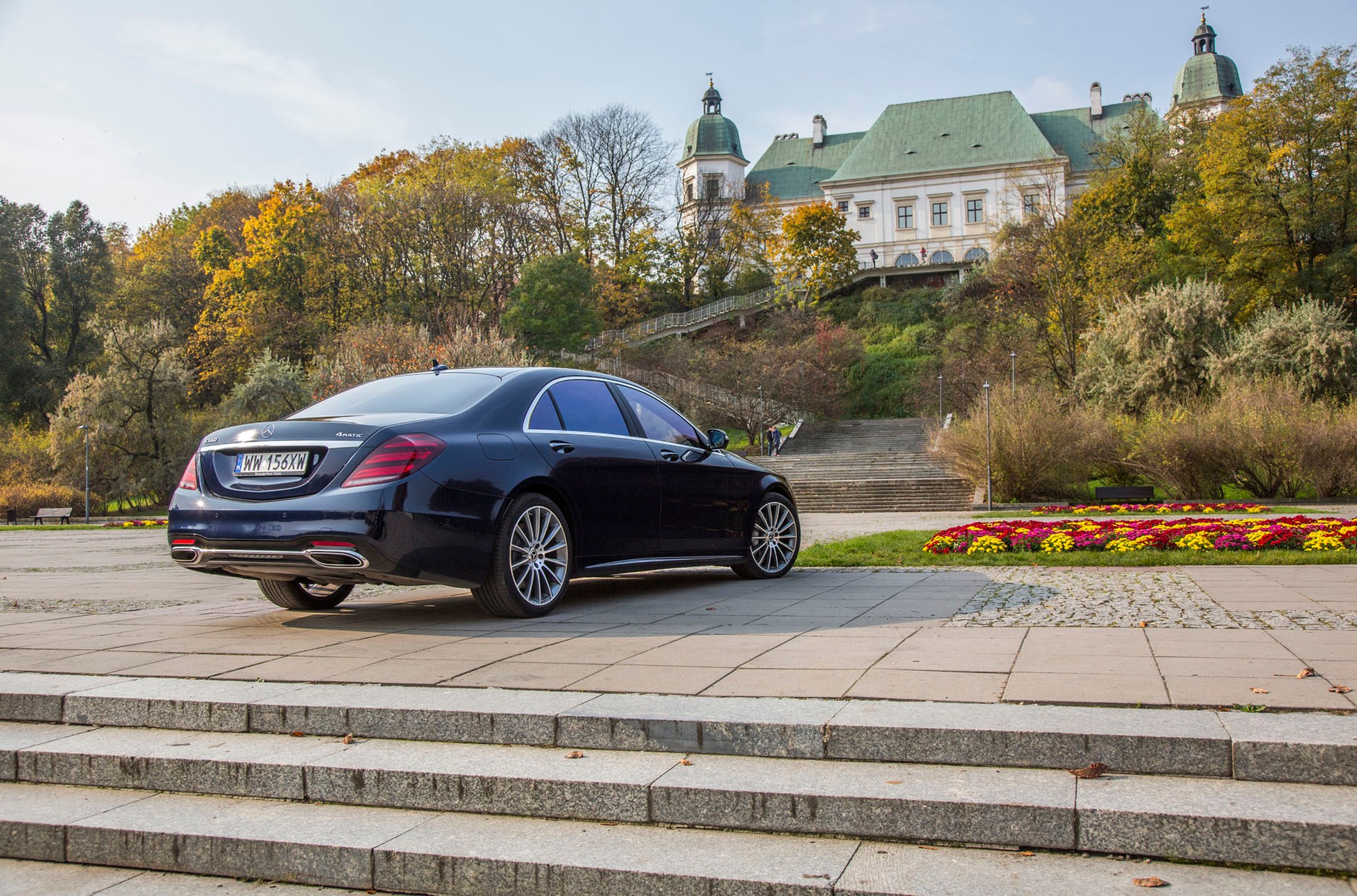 Mercedes S 560 L 4Matic - luksus przez duże S