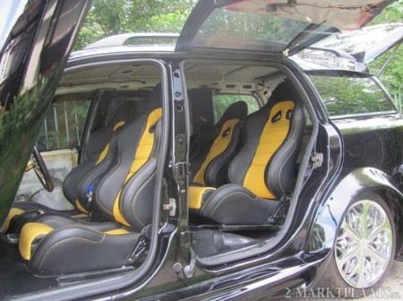 Opel Astra po takim tuningu, że głowa mała