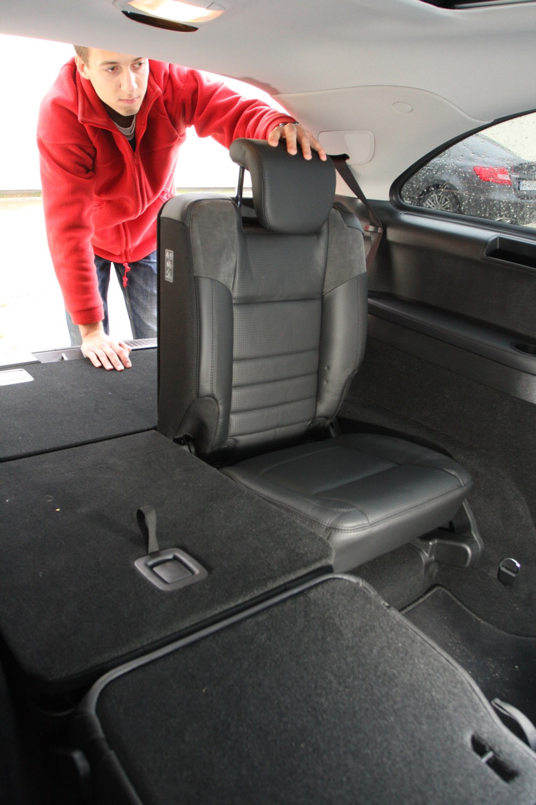 Mercedes R 350 CDI: luksusowy autobus dla siedmiorga