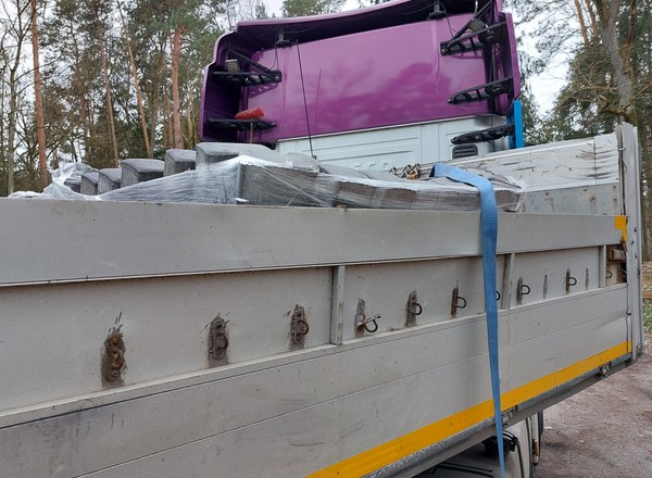 Patrol ITD wstrzymał transport. Inspektorzy nie kryli zdziwienia, jak zobaczyli ten pojazd