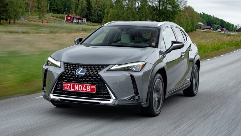 Co inspirowało projektantów Lexusa UX?