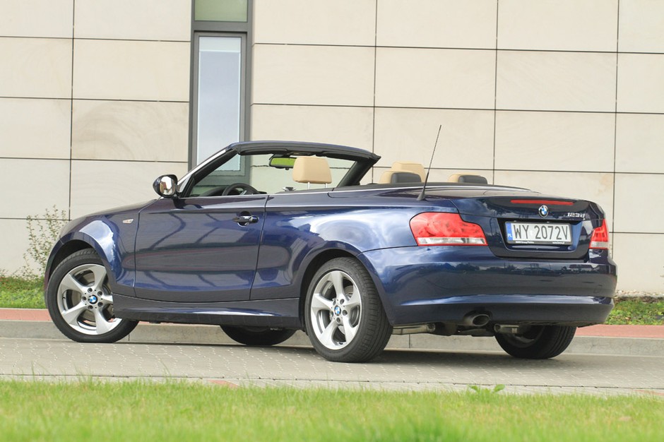 Test BMW 123d: czy mały kabriolet BMW ma sens?