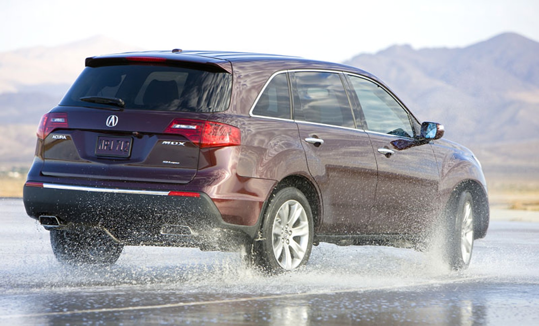 Acura MDX: facelifting siedmioosobowego modelu SUV na rok 2010