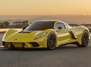 Hennessey Venom F5 – Chiron chowa ogon pod siebie...