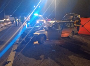 Dwoje pieszych przebiegało przez drogę S8. Oboje zginęli