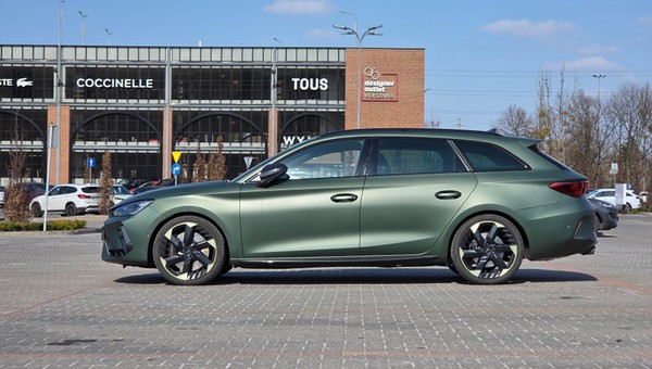 Cupra Leon Sportstourer VZ Tribe Edition