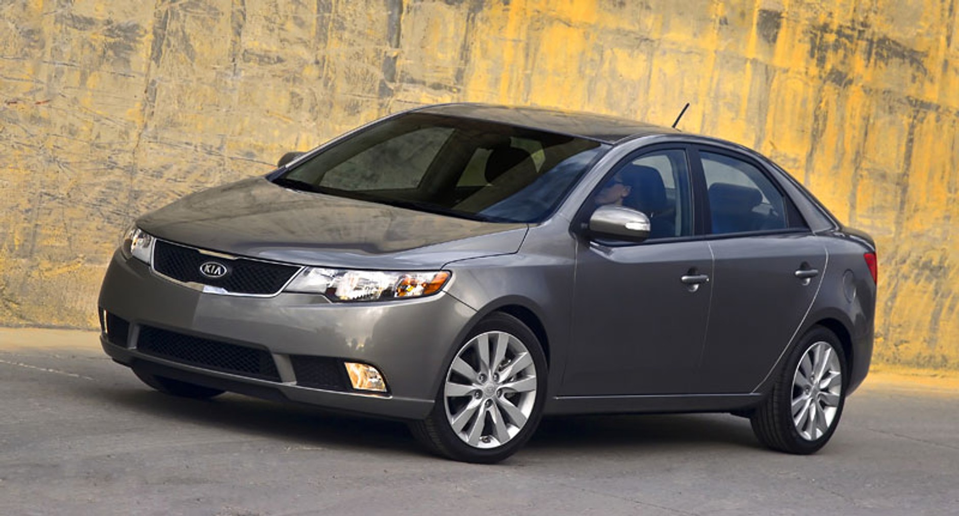 Chicago 2009: Kia Forte zastapi Cerato już w tym roku