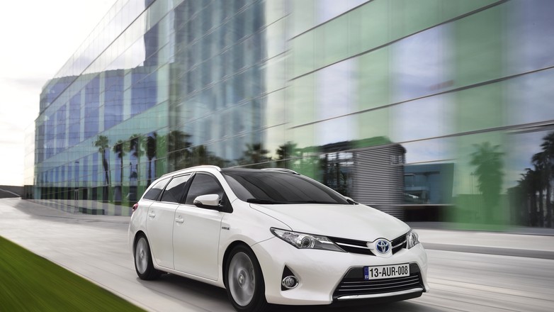Genewa 2013: Toyota Auris kombi