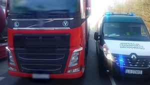 Następny rosyjski kierowca ciężarówki przewoził towar bez zezwolenia