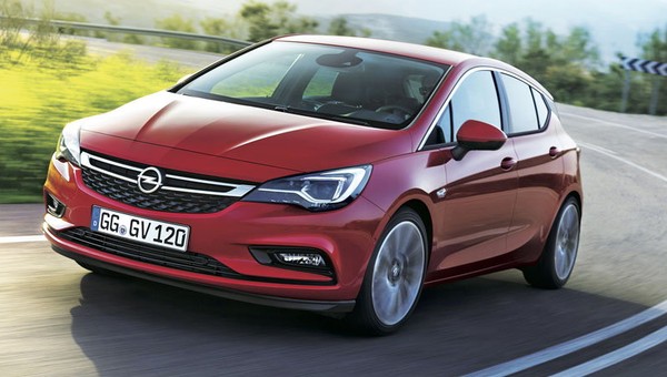 Czy Opel Astra w końcu pokona Volkswagena Golfa?