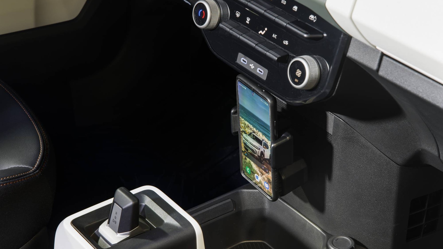 Nowa Dacia Spring 2024