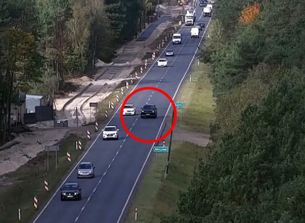 Policjanci kontrolowali remontowaną drogę. Kierowcy niczego się nie spodziewali