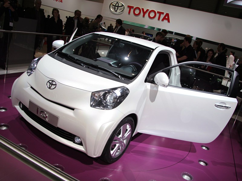 Genewa 2008: Toyota iQ w wersji seryjnej, w sprzedaży jeszcze w tym roku