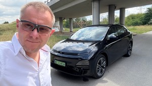 Xpeng G6: godny konkurent Tesli, ale Chińczycy przesadzili. To auto ma przerażające funkcje – jak to możliwe, kto to dopuścił?