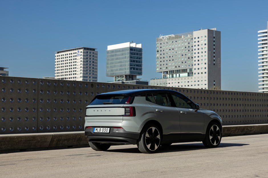Volvo EX30