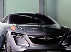Opel Monza – coupé do Frankfurtu