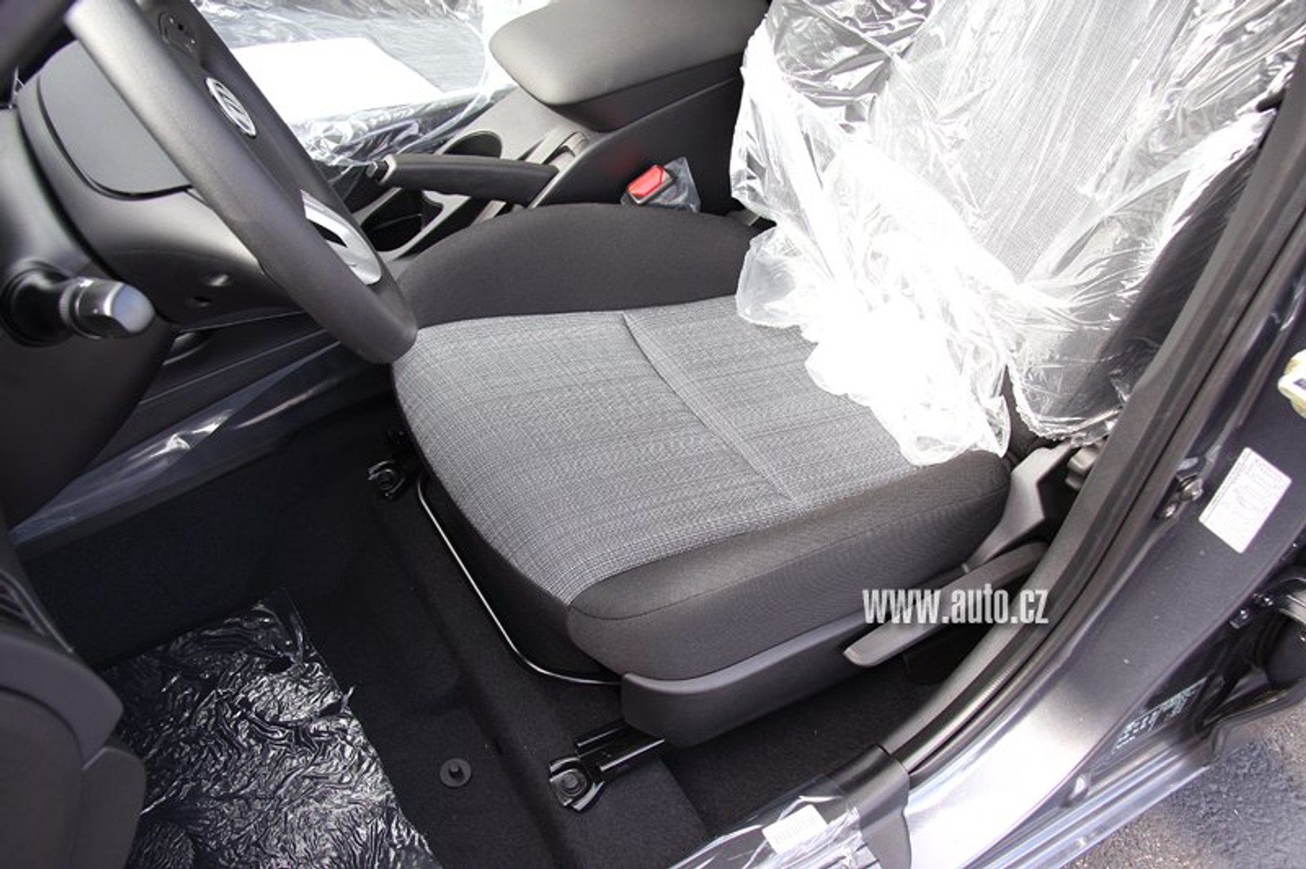 Zdjęcia szpiegowskie: zmodernizowana Kia Ceed Sporty Wagon (fotogaleria)