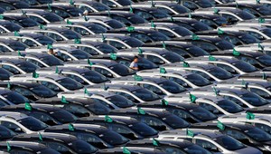 General Motors nie ukończyło produkcji 95 tys. samochodów. Czekają na brakującą elektronikę