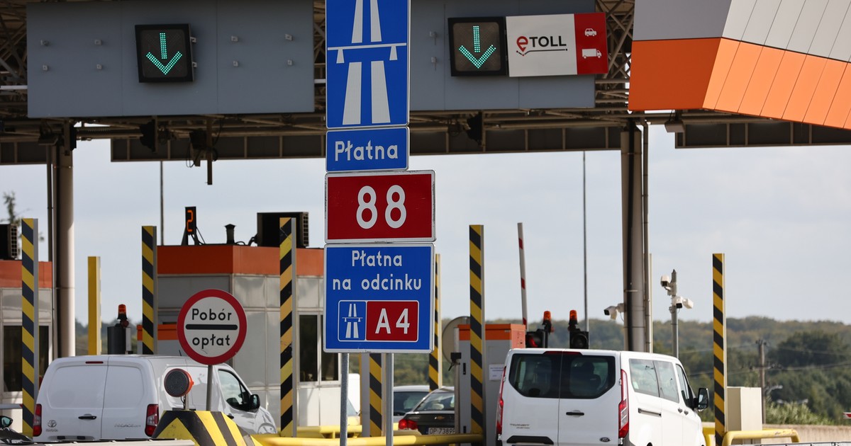 To, że szlabany na bramkach zostały otwarte, nie oznacza, że przejazd autostradami stał się darmowy! Omawiamy system e-TOLL
