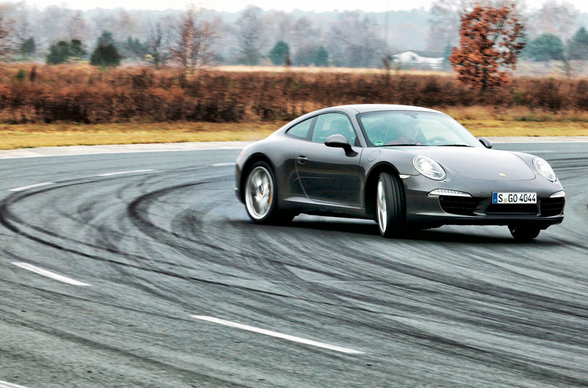 Chevrolet Camaro kontra BMW 650i i Porsche 911 Carrera S: mocne obiekty pożądania